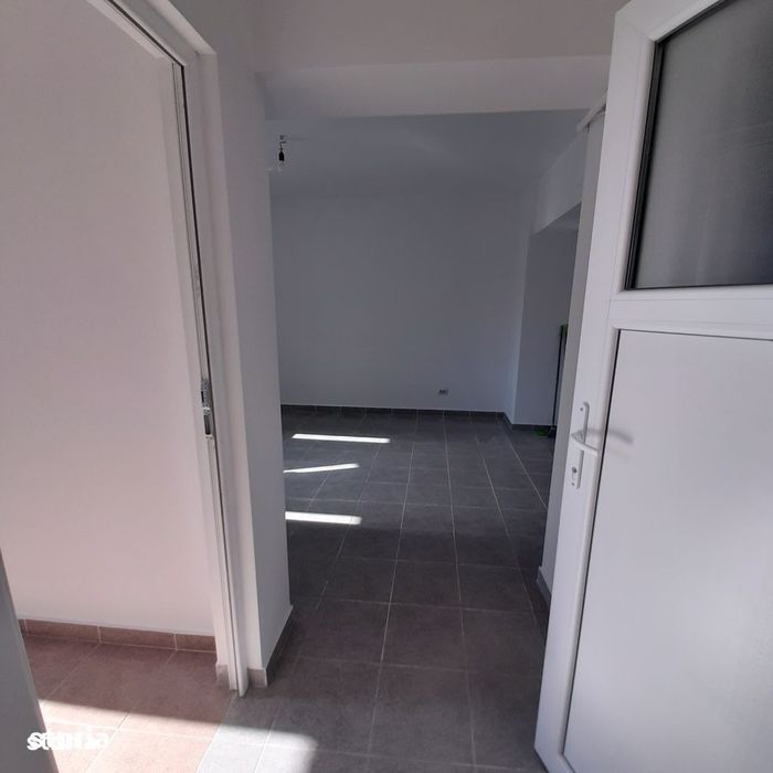 Garsonieră modernă, 36 mp, bloc 2017 – gata de mutare!