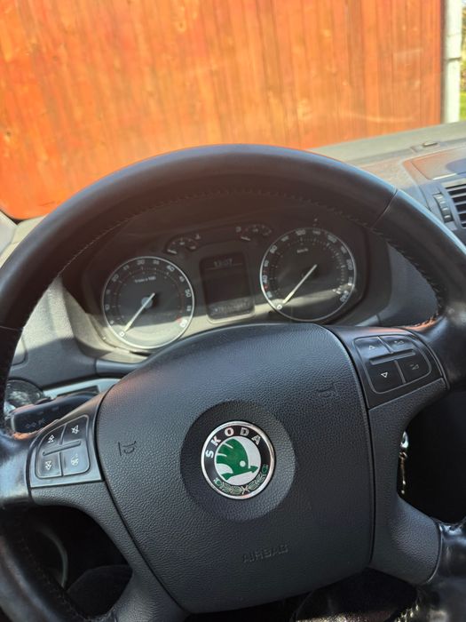 Skoda Octavia II