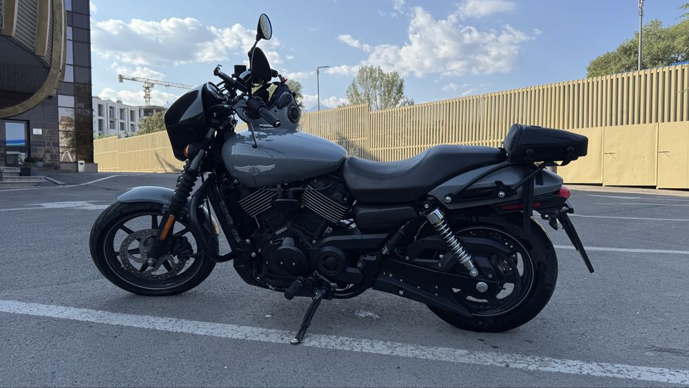 Продам Harley Davibson Street 750