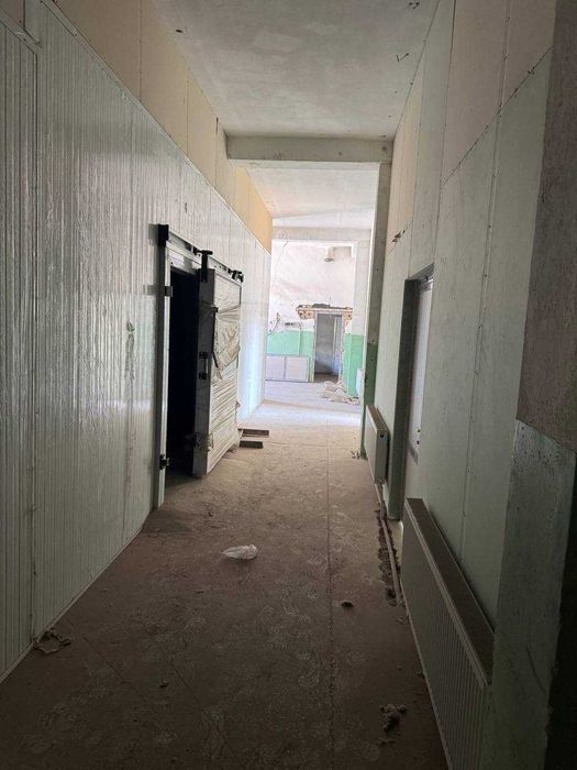 Сдается в аренду складское помещение.(2)этажа.