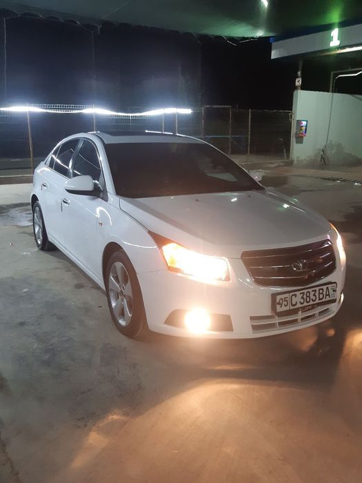 Lasetti kruze tozza moshina