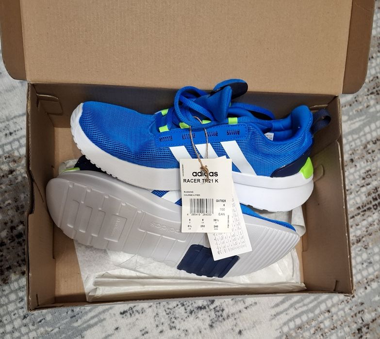 Маратонки Adidas 39 1/3 размер