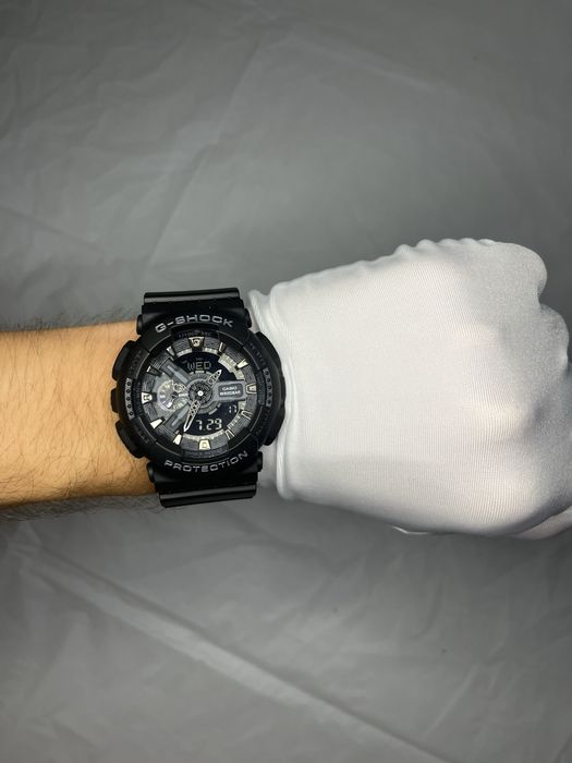 Casio G-SHOCK Negru – Aspect Premium | Cutie + Pungă Cadou | Stare Excelentă
