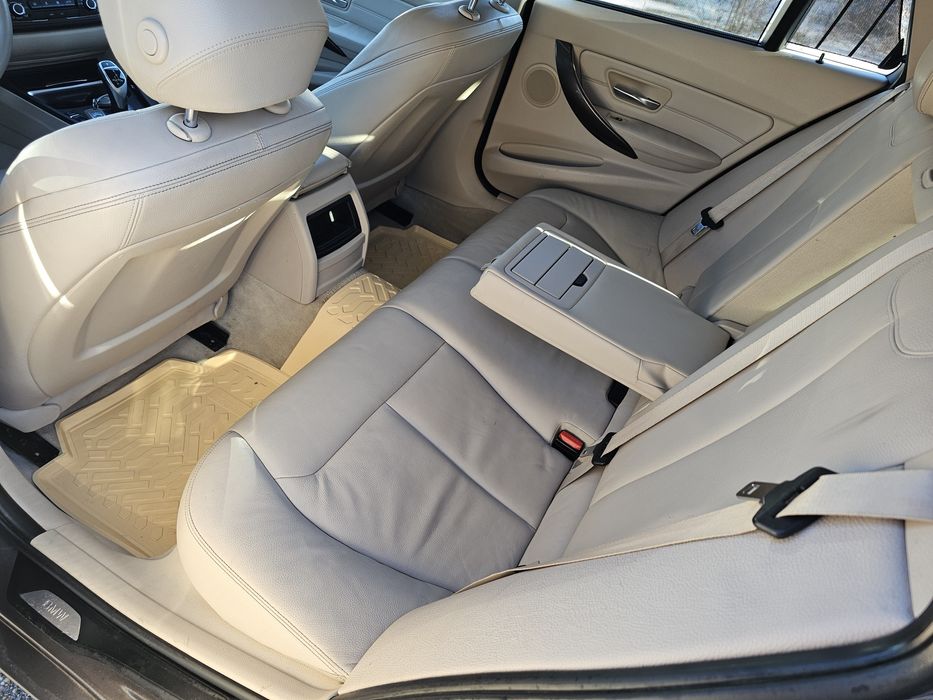 Vând BMW 320i, 183 cp  benzină