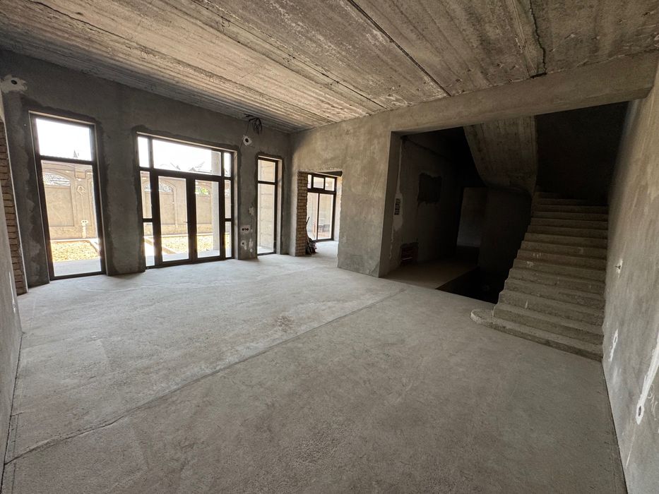 Продаю свой Дом (недостроенный-коробка) 4 соток  Ташкент Учтепа Изза.