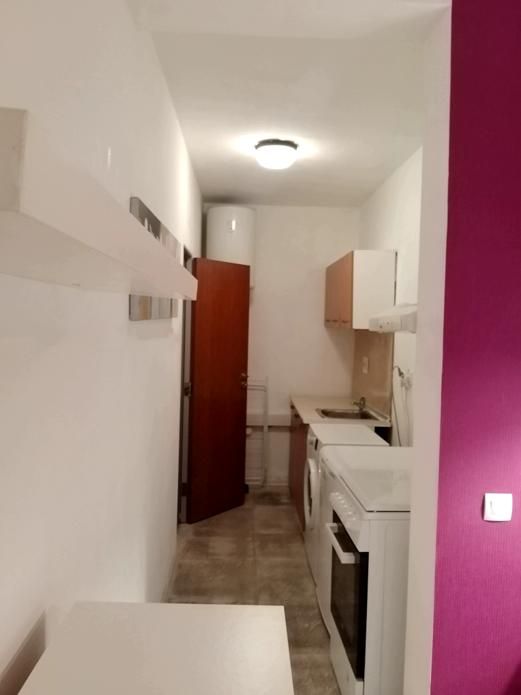 Дава се под наем Двустаен апартамент в Пловдив, Каменица 1 - 42 кв.м за 300 € - Снимка #1