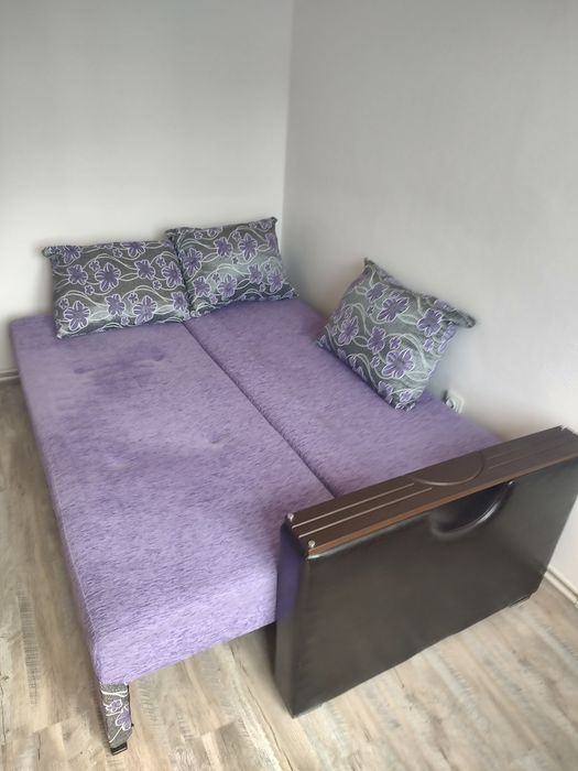 Canapea extensibila cu lada