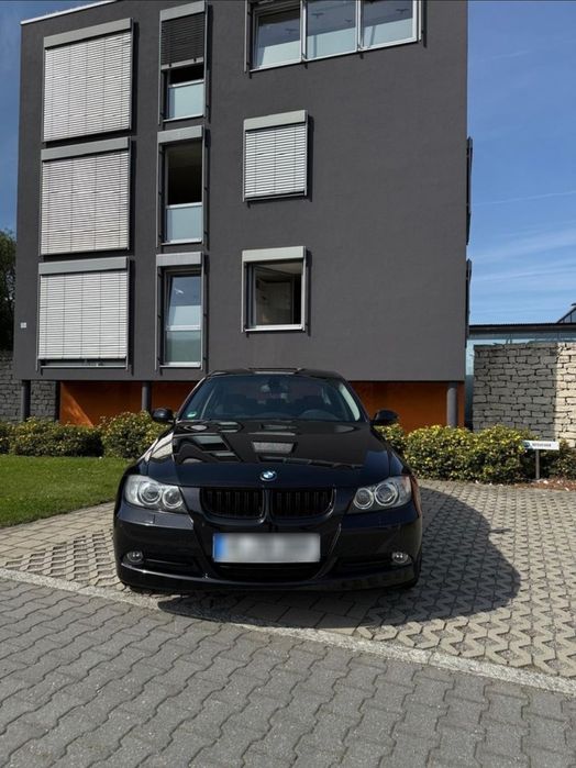 Bmw e90 320d Recent adus din Germania
