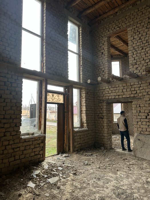 Сарыағаш портезде үй сатылады! Келісім бар