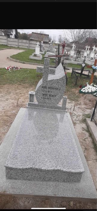 Monumente Funerare…………..