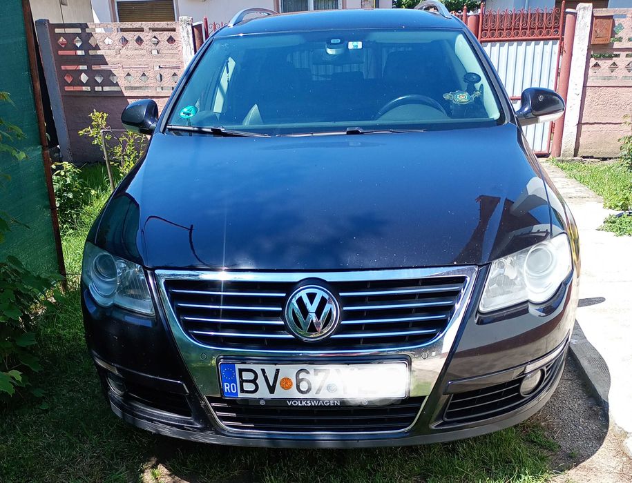 Vând Volkswagen Passat