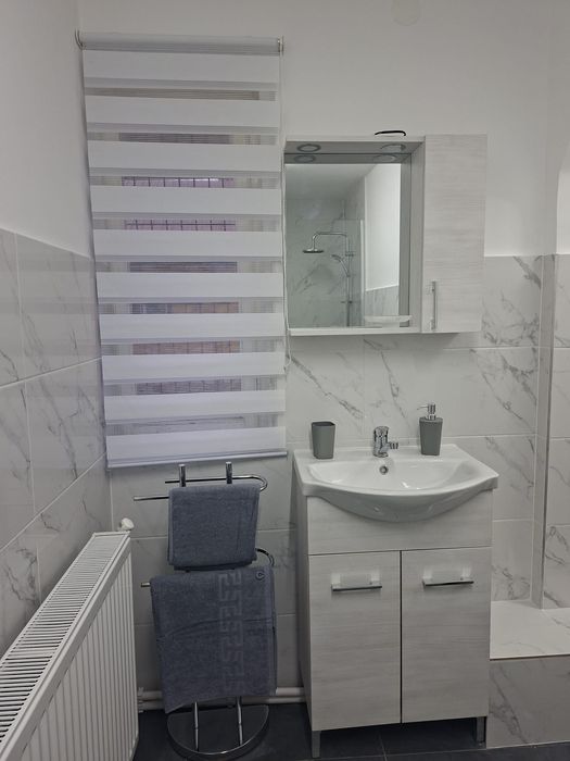 Chirie Rădăuți foarte spațioasă etaj unu la casă , pe strada spitalulu