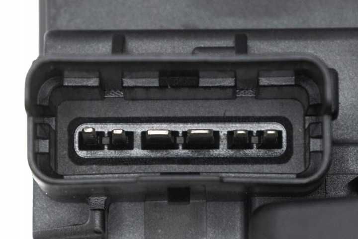Предна дясна брава за RENAULT MASTER III / OPEL MOVANO B / NISSAN NV400 след 2010 / OEM 805020009R / 805022622R / 4419257 / 4421454 / 93197290