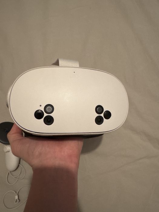 Vr очила meta quest 3s 128gb