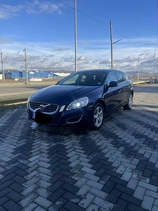 Vand Volvo V60 2l diesel