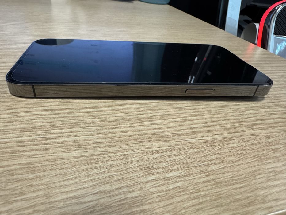 Iphone 13 Pro Max в отлично състояние