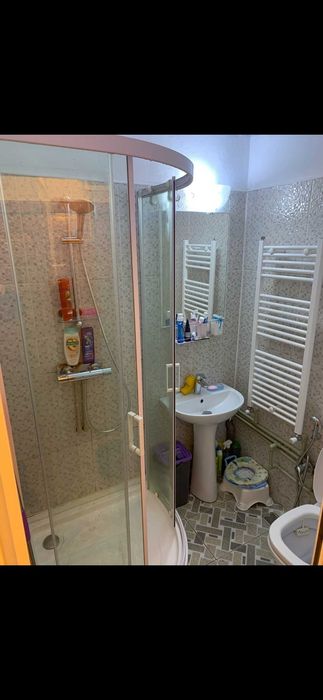 Proprietar, vând garsonieră Strada Posada, Etaj 2