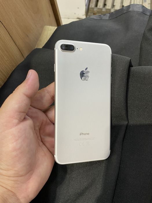 Iphone 7 plus 32 Gb