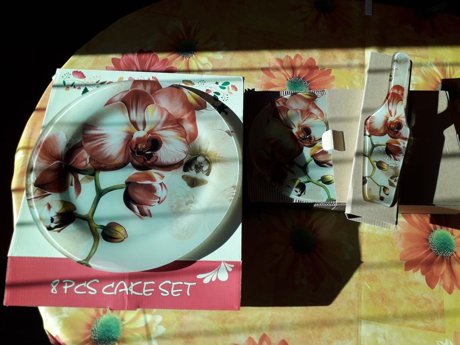 Стъклен сервиз за торта 8 части