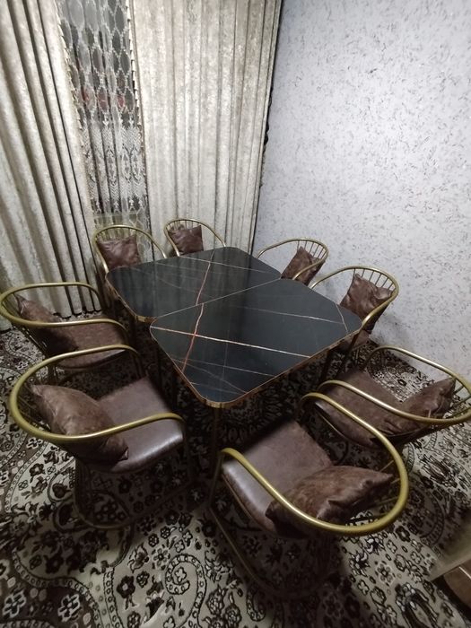 STOL-STULLAR 4 kishilik