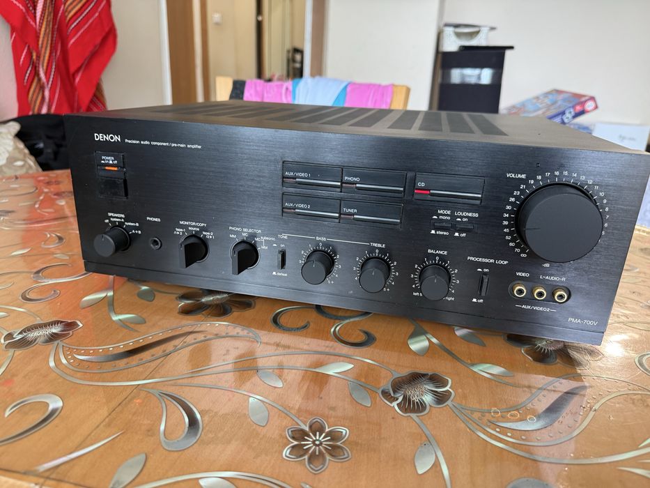 Denon PMA-700v Качествен стерео усилвател
