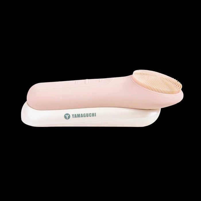 Прибор для очищения и массажа лица Yamaguchi Silicone Cleansing Brush