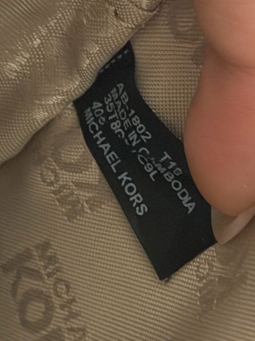 Продам сумку Michael Kors