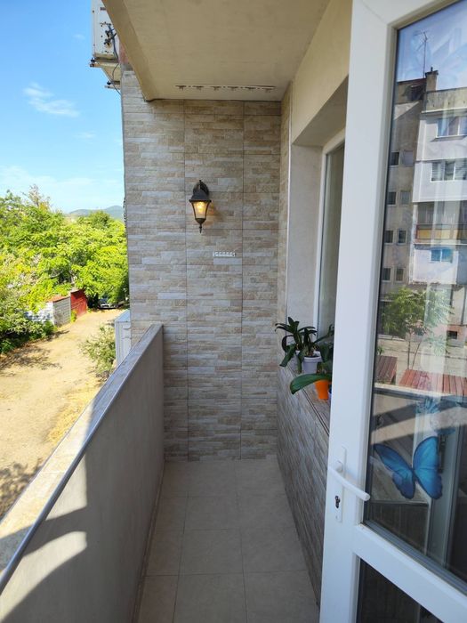 Продава се Двустаен апартамент в Сливен, Стоян Заимов - 63 кв.м за 1579 €/кв.м - Снимка #11