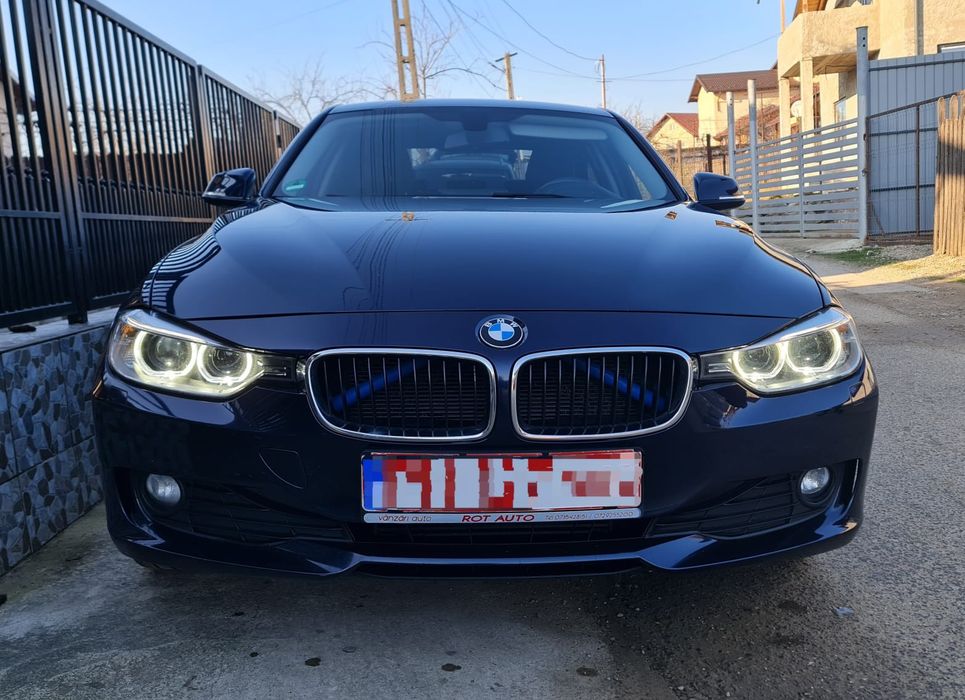 BMW 320i 2014 Benzina