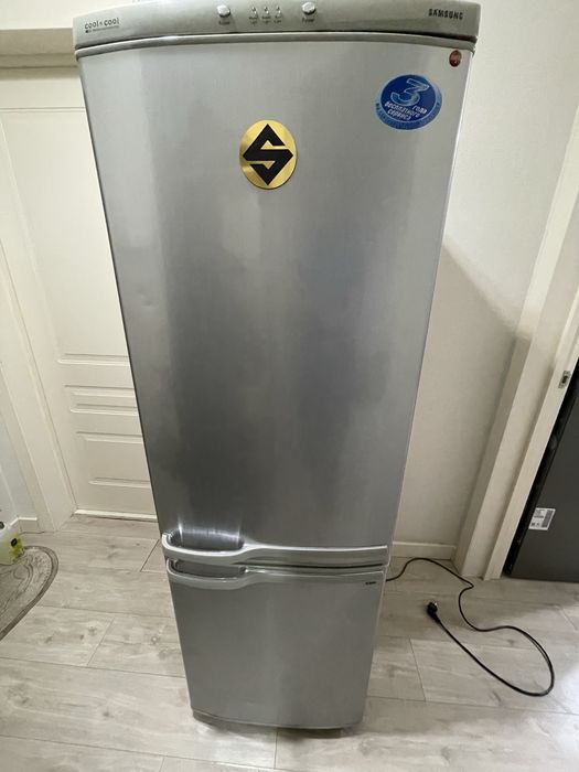 Холодильник самсунг