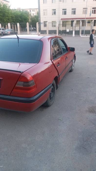 Продам срочно двигатель 111