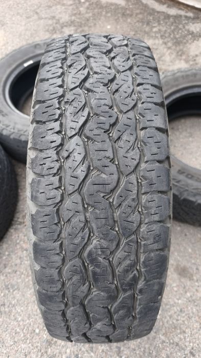 Продам Шины 205/70R15