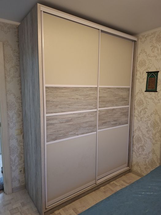 Продам спальный гарнитур