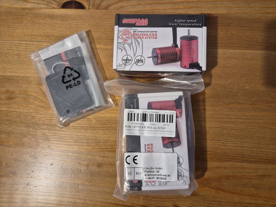 Vând esc 60a + motor brushless + card pt automodel noi sigilate