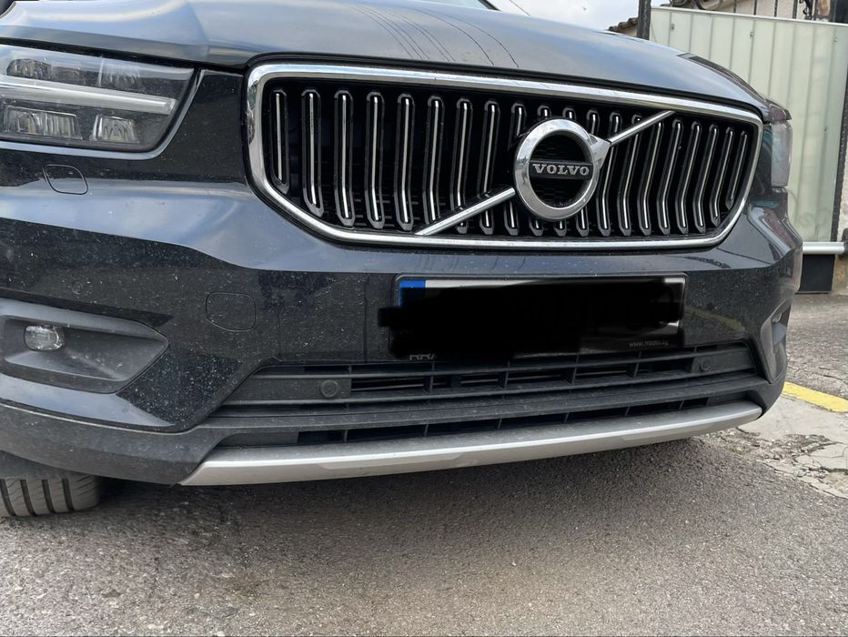 Предна решетка Volvo xc40
