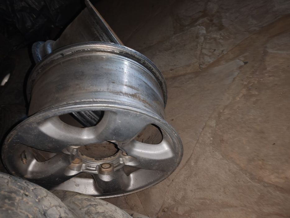 Продам диски р16