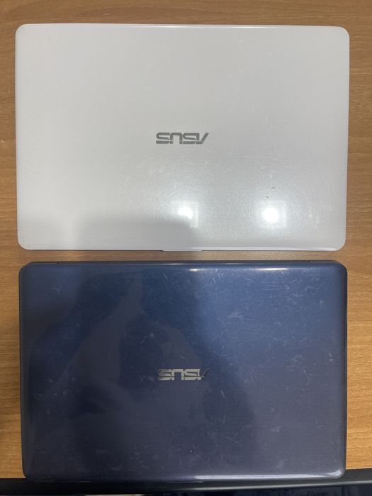 Laptop Asus 2 bucati nefunctionale ptr piese