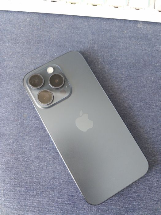 iPhone 15 Pro/айфон 15 про