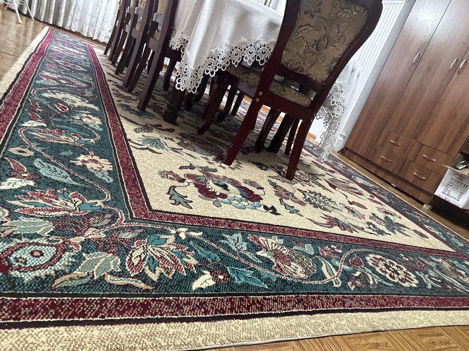 Ковер в отличном состоянии