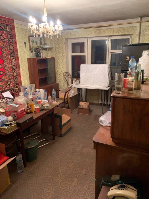 Мукими Хамза Метро 2 комн 54 кв.м. Балкон 2/6 срочно