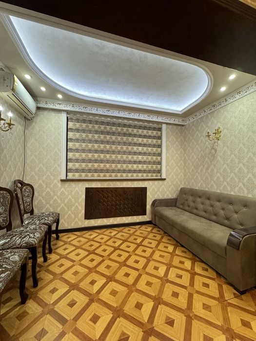 БЕРУНИЙ 4-3/4/9 Евроремонт бал: 2.20х7 обш: 105 кв.м ор: Беруний Метро