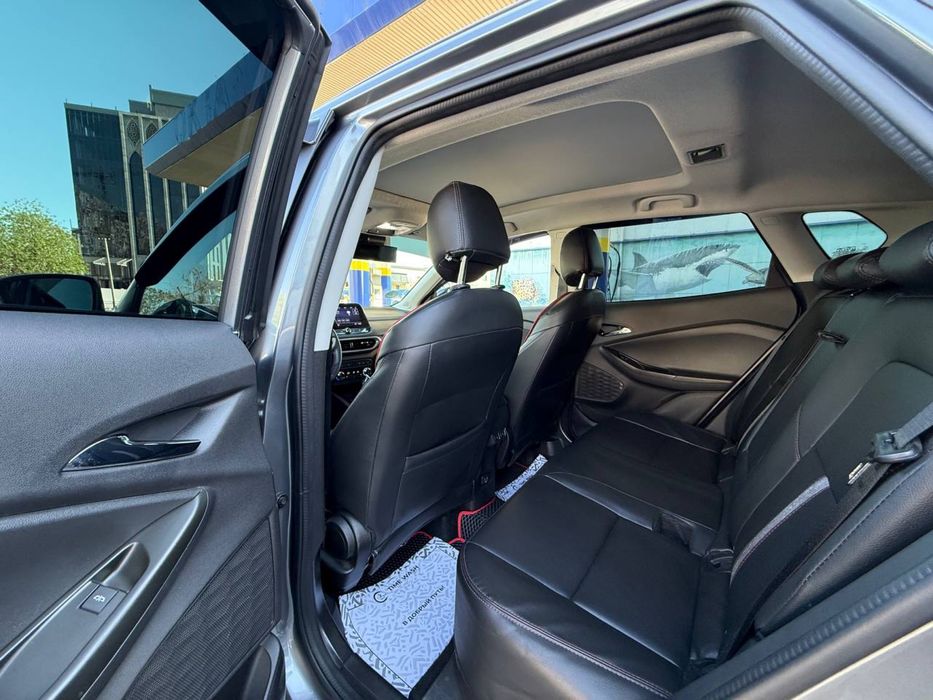 Tracker 2 Redline 2024г