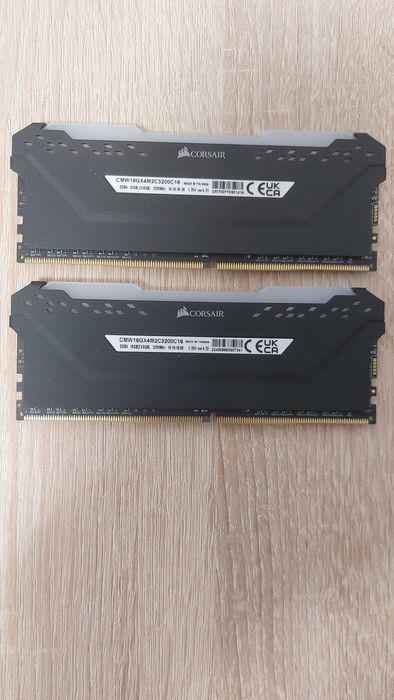 Kit gaming placă de bază +ddr4 16gb NEGOCIABIL