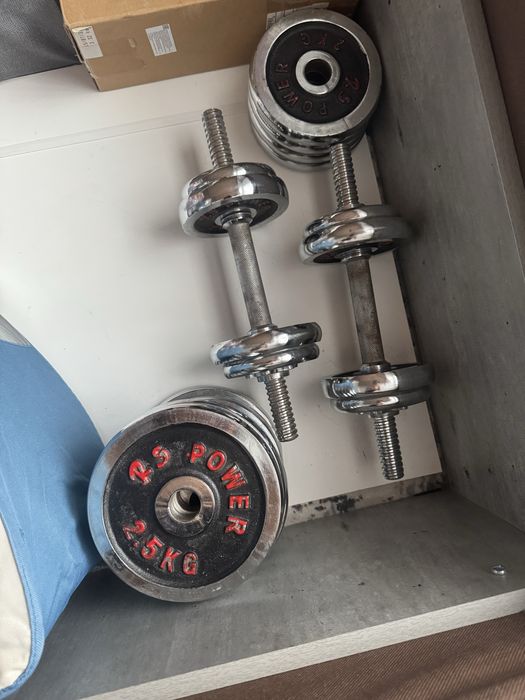 Продам набор гантелей в хорошем состоянии