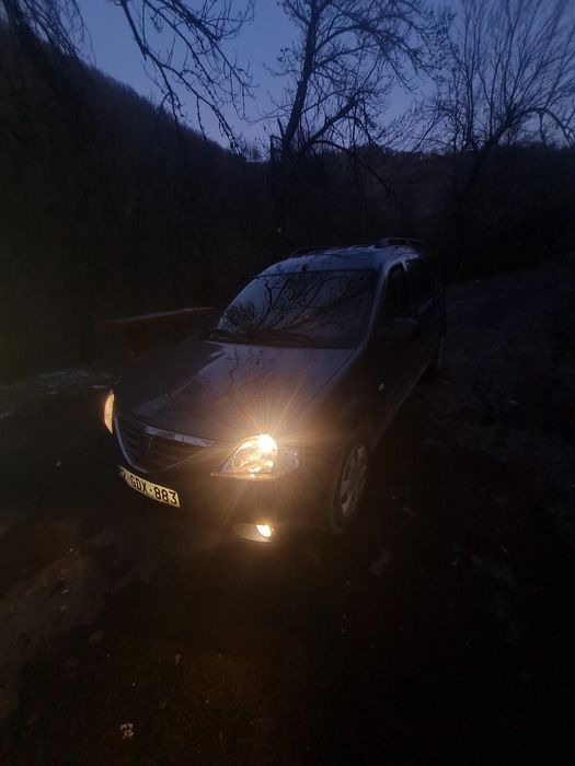 Vând Dacia 1.5 dci