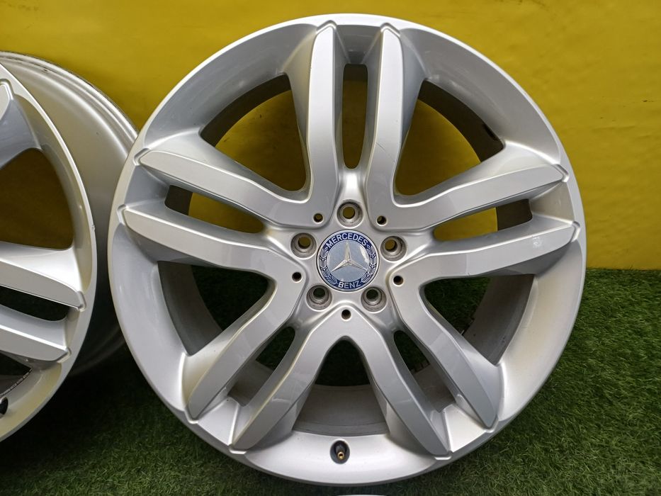 Диски R20 5x112 на Mercedes и другие.