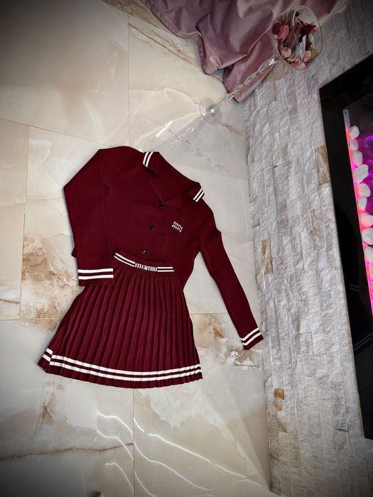 Compleu (Fusta+Bluza) din pulover Colectia 2026