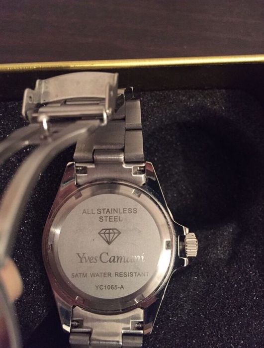 Часы Yves Camani
