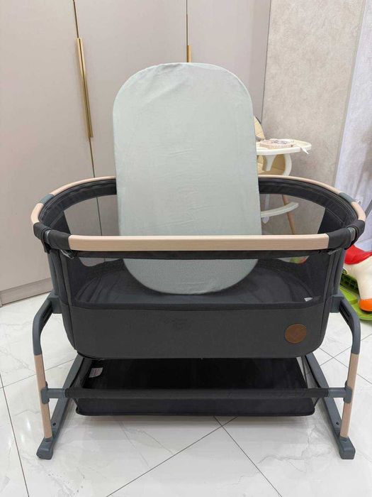 Продаю детскую кроватку Maxi Cozy — почти новая!