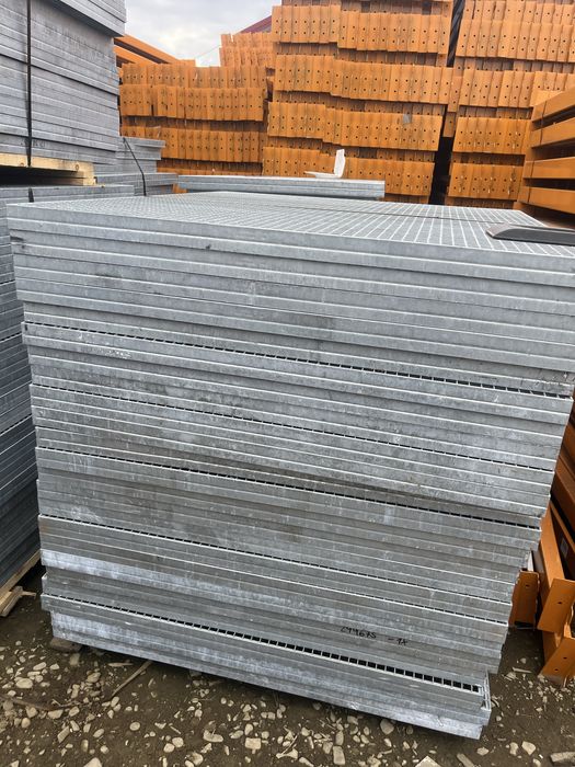 Rafturi metalice premium / gratare metalice